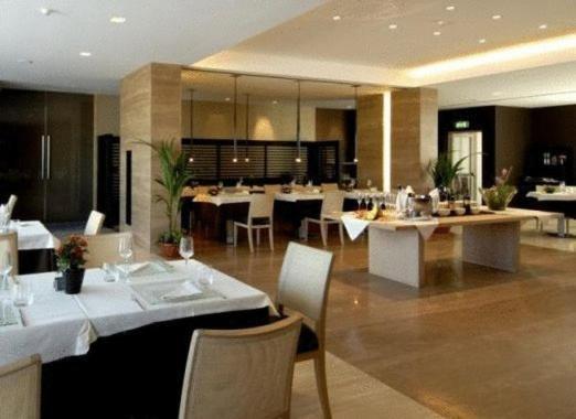 Hotel Pineta Wellness & Spa ルーヴォ・ディ・プーリア エクステリア 写真